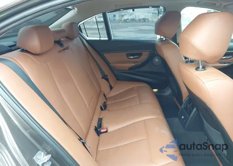 2013 BMW 328I z USA, uszkodzony, nr VIN WBA3A5C51DF603070